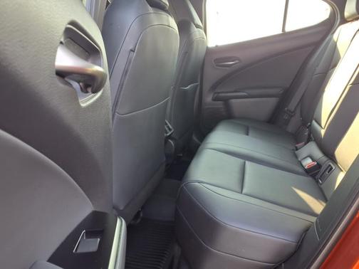 2021 Lexus UX 200 Base