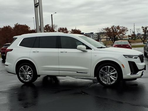 2023 Cadillac XT6 Premium Luxury AWD