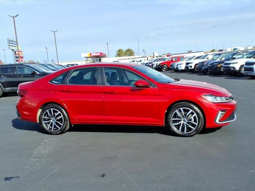 2025 Volkswagen Jetta 1.5T SE