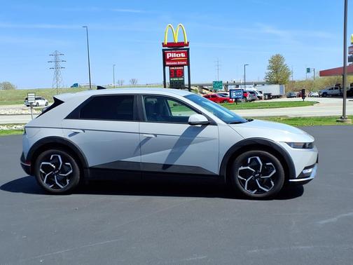 2023 Hyundai IONIQ 5 SEL