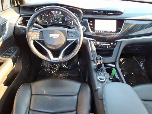 2023 Cadillac XT6 Premium Luxury AWD