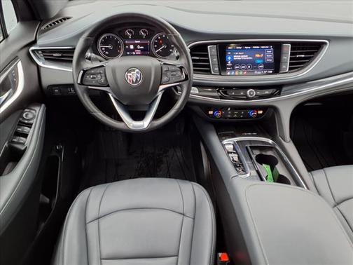 2022 Buick Enclave AWD Essence