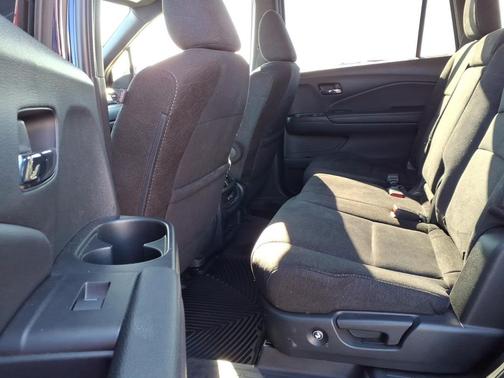 2022 Honda Pilot AWD Sport