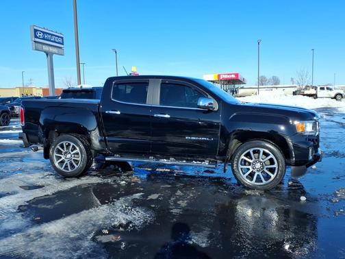 2022 GMC Canyon Denali