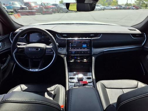 2024 Jeep Grand Cherokee Overland