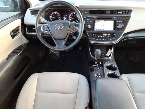 2018 Toyota Avalon Touring