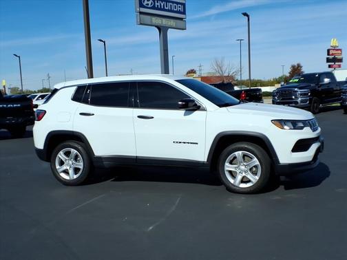 2023 Jeep Compass Sport