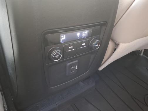 2023 Buick Enclave Essence FWD