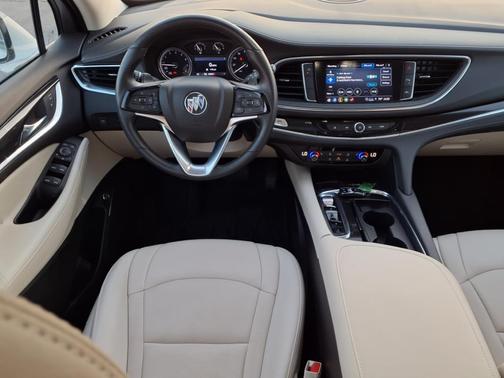 2023 Buick Enclave Essence FWD