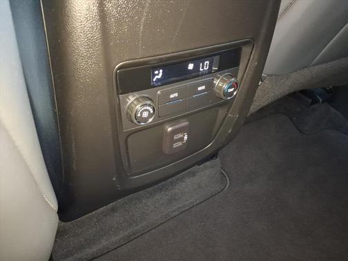 2023 Buick Enclave Essence FWD