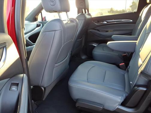 2023 Buick Enclave Essence FWD