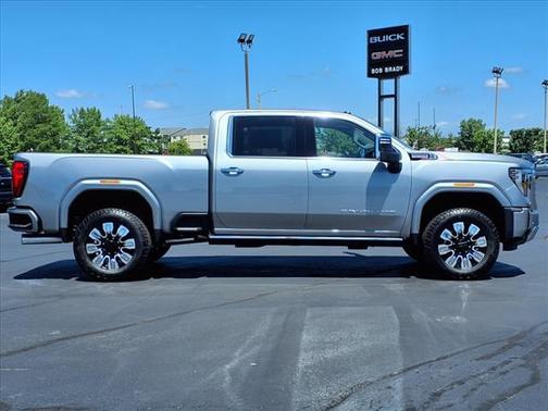 2025 GMC Sierra 2500 Denali