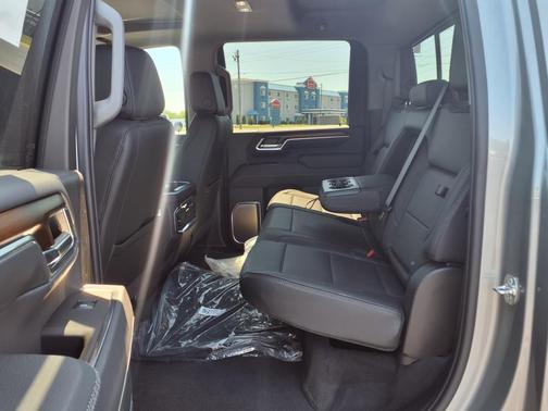 2025 GMC Sierra 2500 Denali