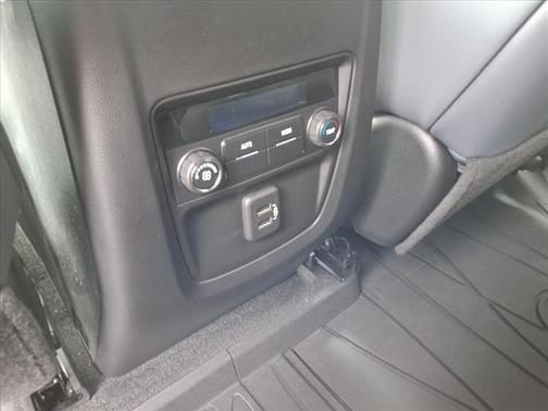2024 Buick Enclave Essence FWD