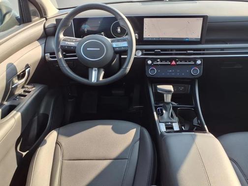 Gray 2025 Hyundai TUCSON SEL Convenience