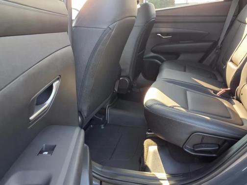Gray 2025 Hyundai TUCSON SEL Convenience
