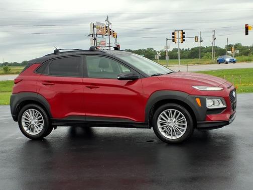 Red 2020 Hyundai KONA SEL
