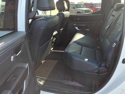 2025 Toyota Tundra Platinum