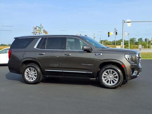 2021 GMC Yukon SLT