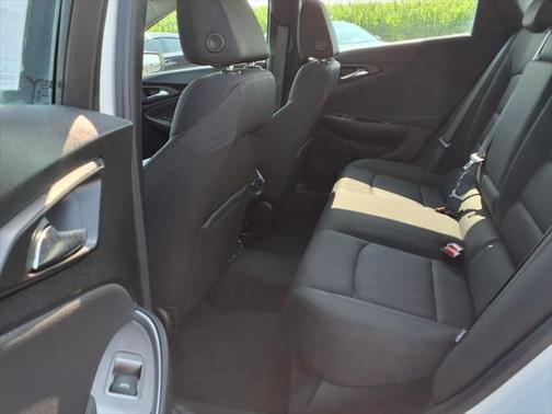 2021 Chevrolet Malibu FWD LT