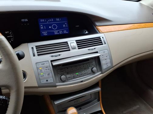 2006 Toyota Avalon 