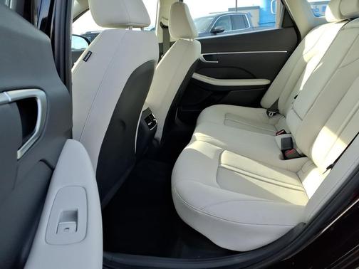 2024 Hyundai SONATA Hybrid SE