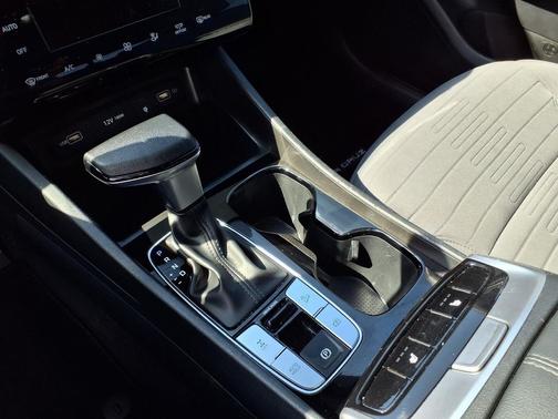 Black 2024 Hyundai SANTA CRUZ SEL