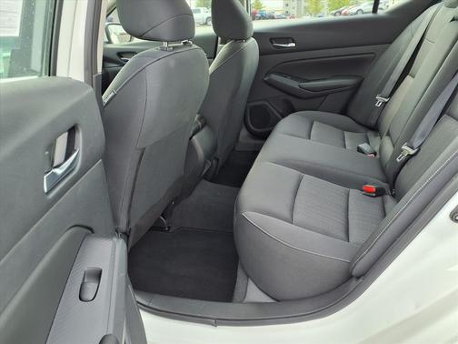 2022 Nissan Altima S FWD