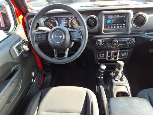 2023 Jeep Gladiator Sport