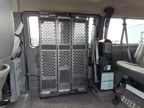 2003 Chevrolet Express 2500 Base