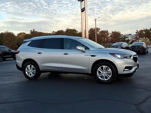 2019 Buick Enclave Essence