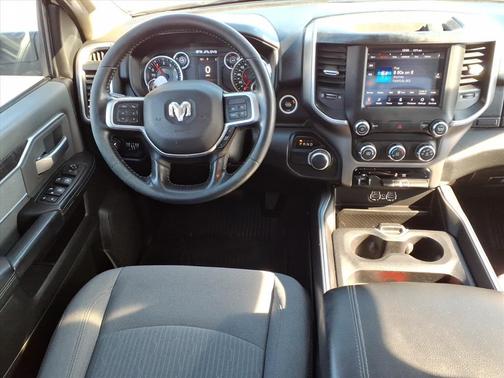 2019 RAM 2500 Big Horn Crew Cab 4x2 6'4' Box