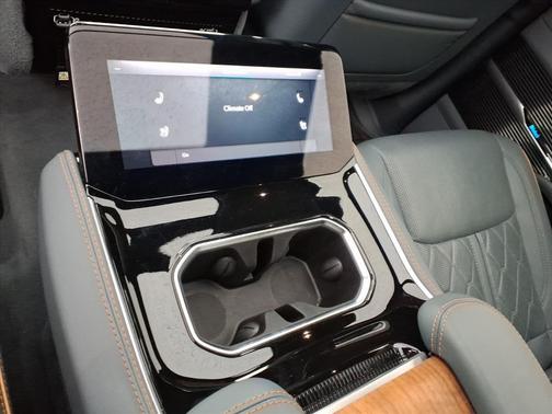 2024 Jeep Grand Wagoneer L Series III 4x4