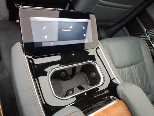 2024 Jeep Grand Wagoneer L Series III 4x4