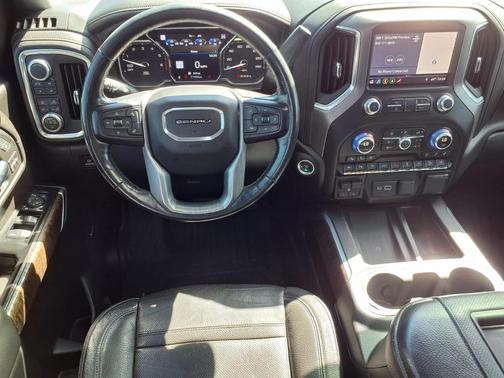 White 2019 GMC Sierra 1500 Denali