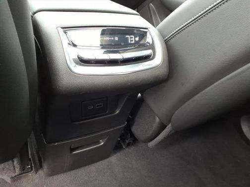 2023 Cadillac XT6 Premium Luxury AWD