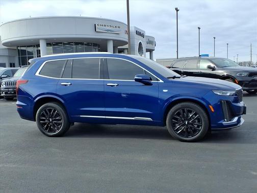 2023 Cadillac XT6 Premium Luxury AWD