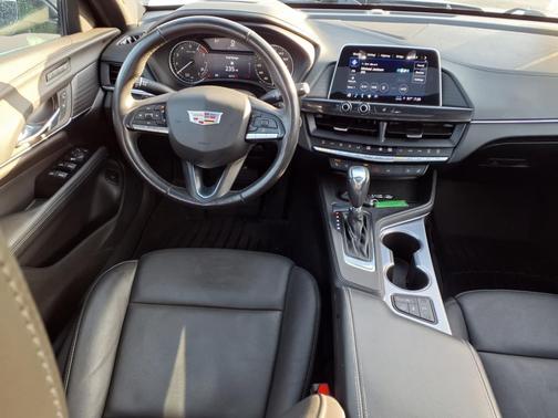 2023 Cadillac CT4 Premium Luxury