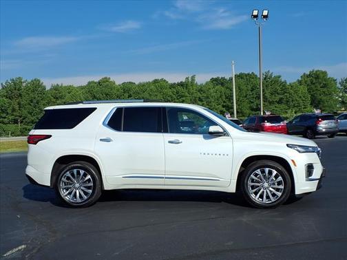 2023 Chevrolet Traverse Premier