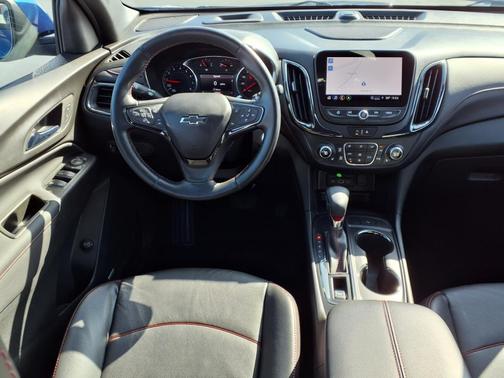 2022 Chevrolet Equinox FWD RS