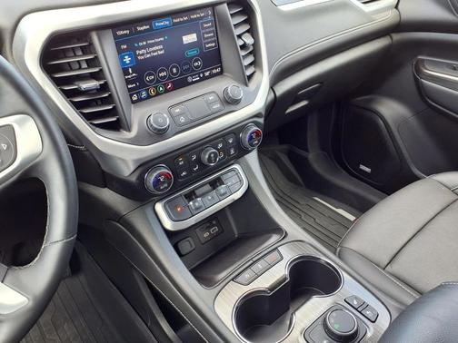 Black 2023 GMC Acadia FWD SLT