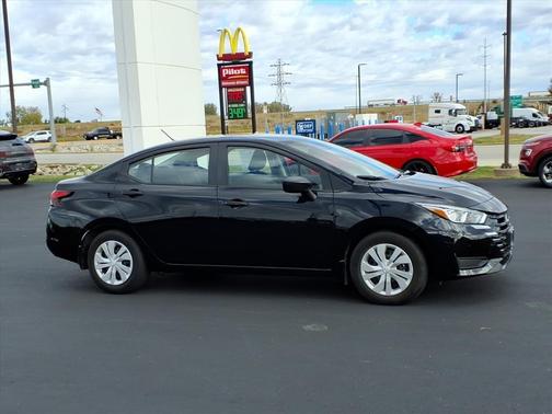 2024 Nissan Versa 1.6 S