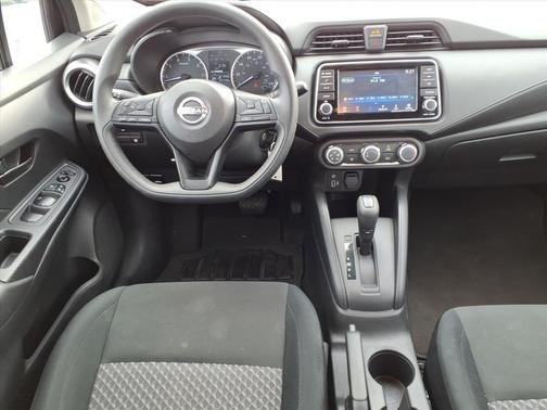 2024 Nissan Versa 1.6 S