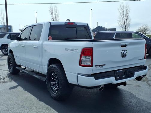 White 2022 RAM 1500 Big Horn/Lone Star