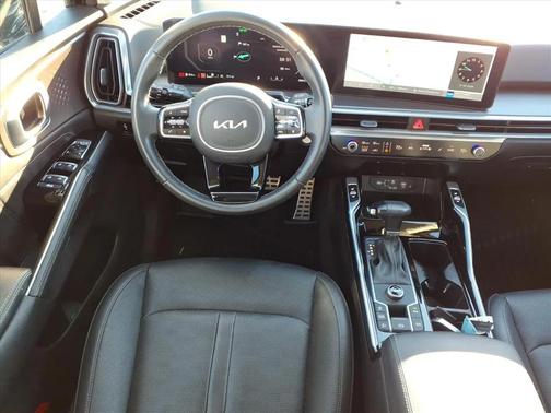 Black 2024 Kia Sorento SX