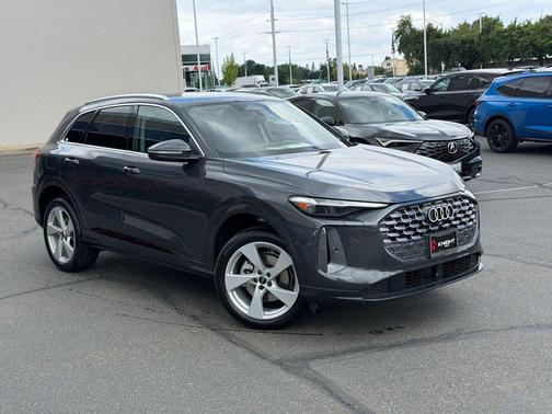 Tambora Flame 2026 Audi Q5 PLUS