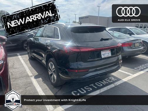 2024 Audi Q8 e-tron Premium