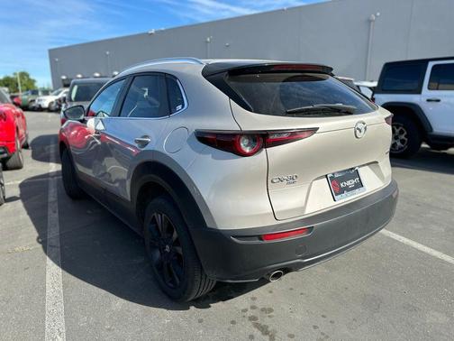 Platinum Quartz Metallic 2024 Mazda CX-30 Select