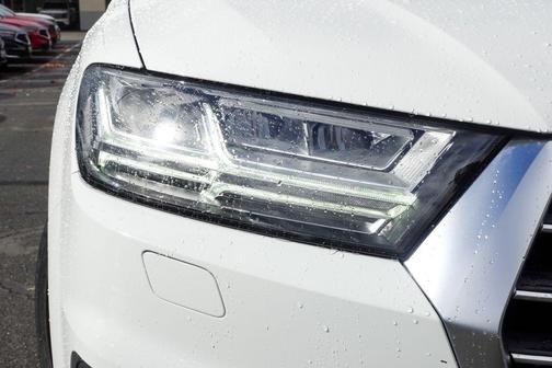 2017 Audi Q7 2.0T Premium Plus