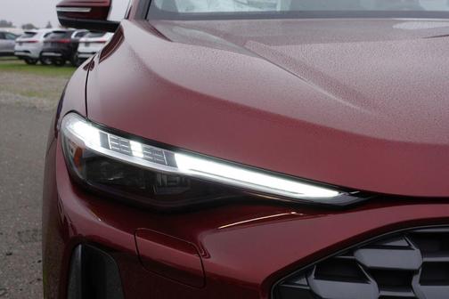 2025 Audi Q5 2.0T quattro Premium